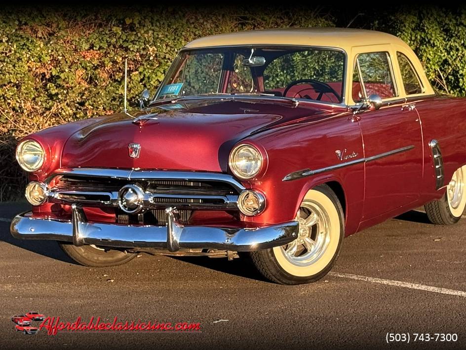 Ford-Customline-1952