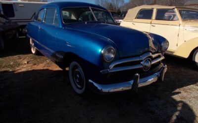 Ford Deluxe 1949