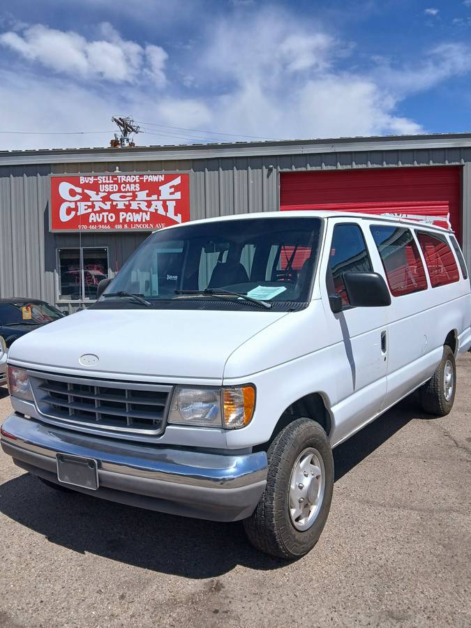 Ford-E-350-econoline-xl-1995-white