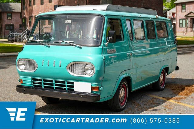 Ford-Econoline-1965-Caribbean-Turquoise-Tan