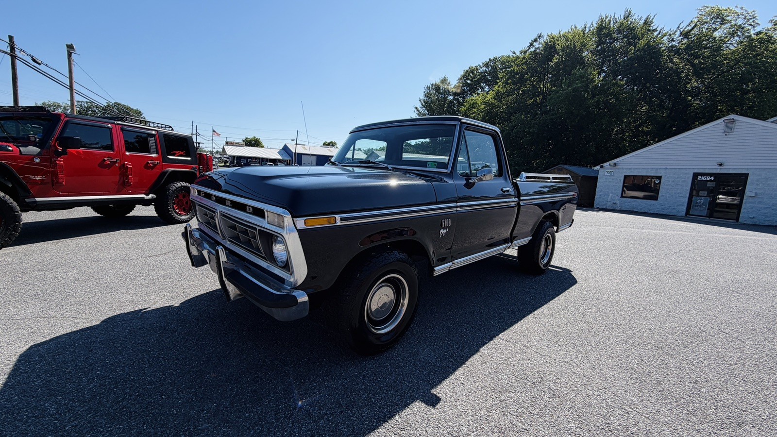 Ford-F-100-1976-Standard-Cab-Pickup