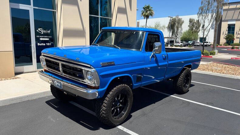 Ford-F-250-1972-Grabber-Blue-Brown