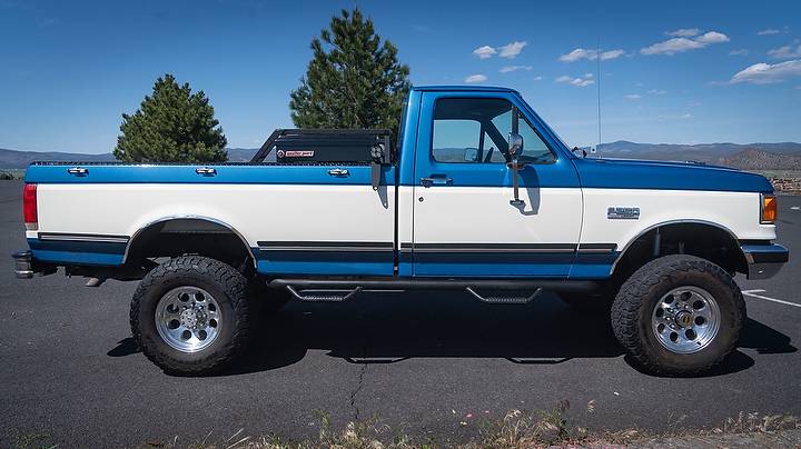Ford-F-250-1990-blue