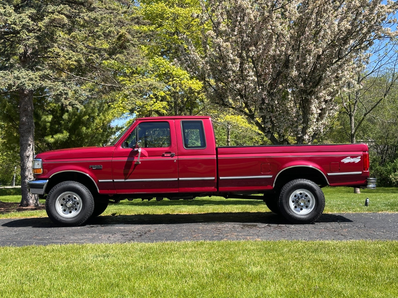 Ford-F-250-1994-Extended-Cab-Pickup-Gray