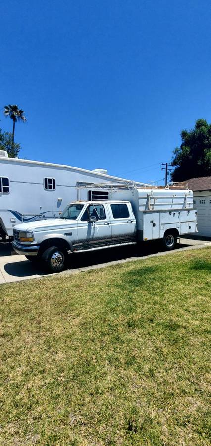 Ford-F-350-diesel-1993-white