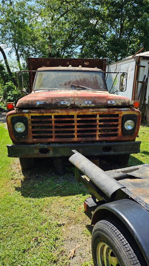 Ford-F-600-1976