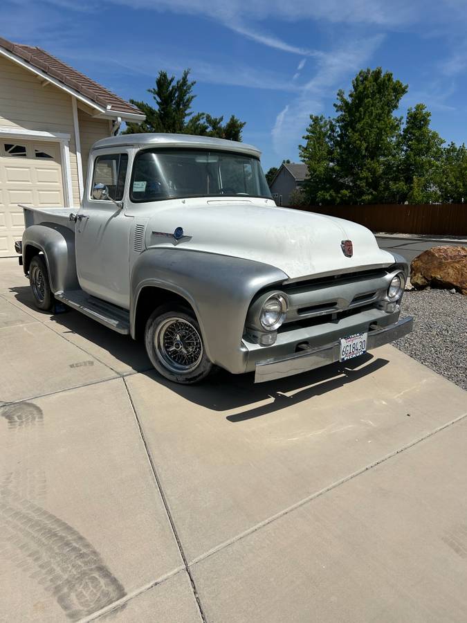 Ford-F100-1956-white