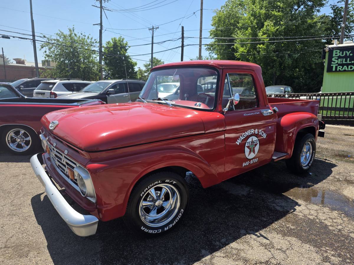 Ford-F100-pickup-1964-red