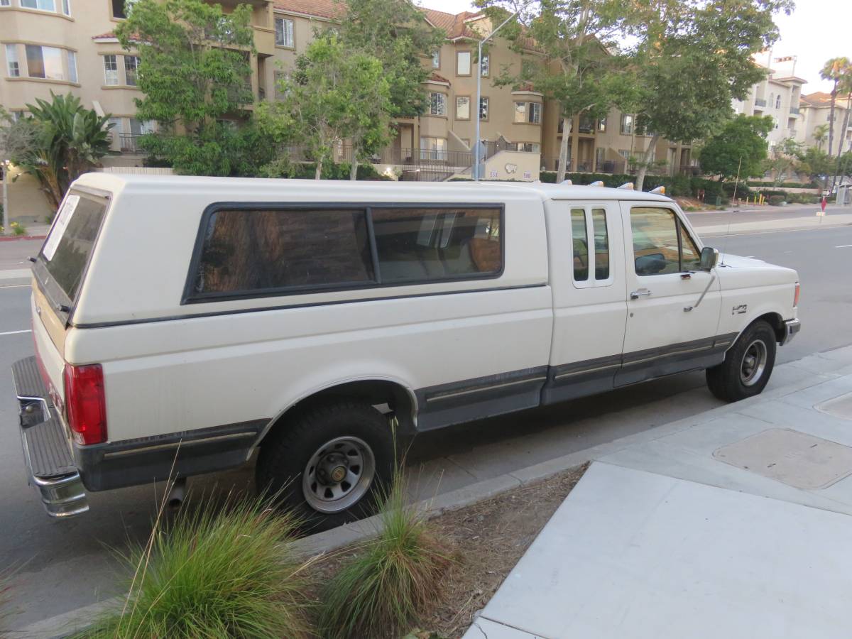 Ford-F150-super-cab-1991-white
