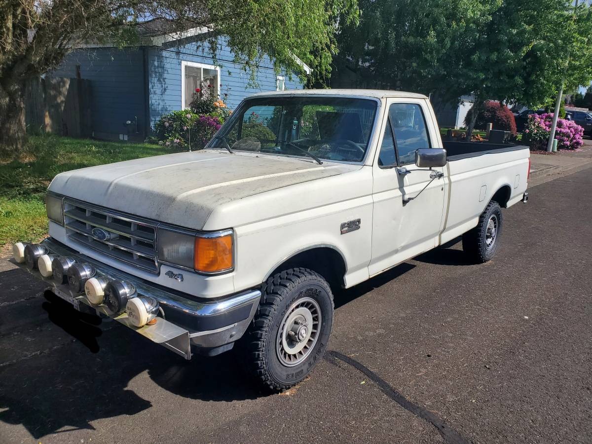 Ford-F150-xlt4x4-1987-white