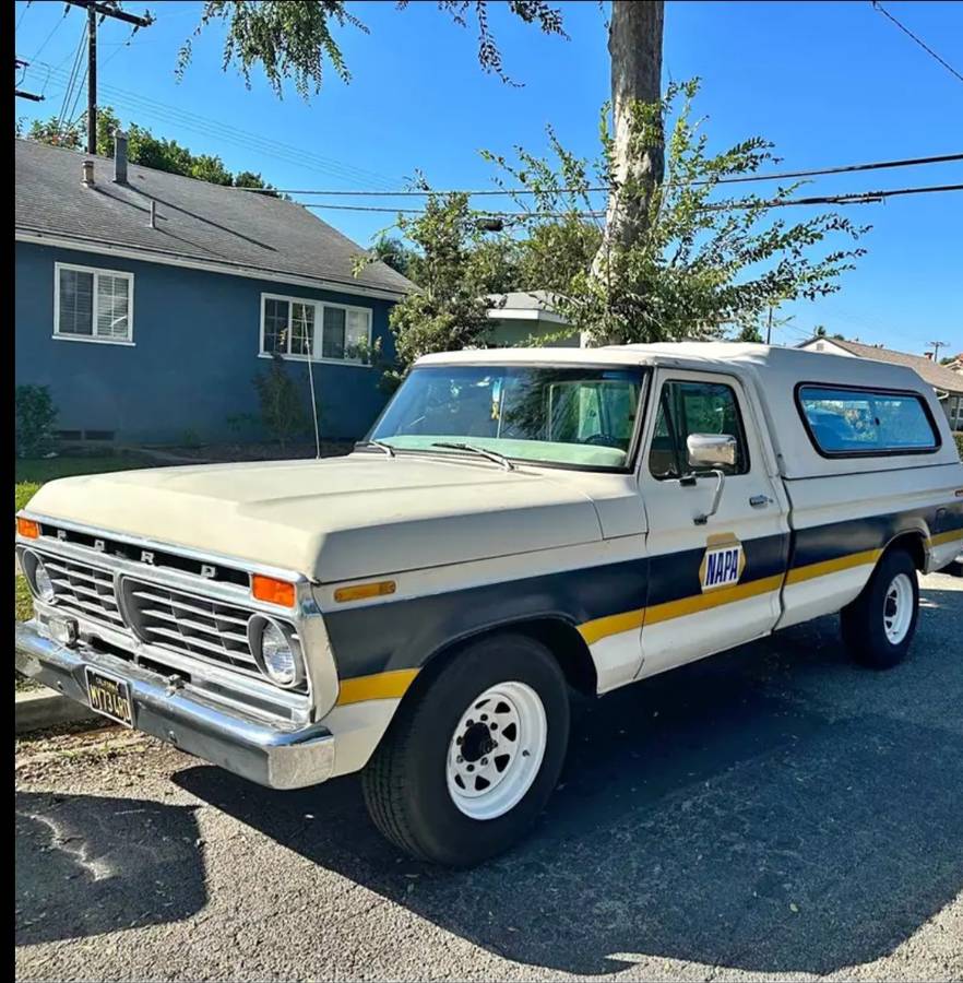 Ford-F250-1973
