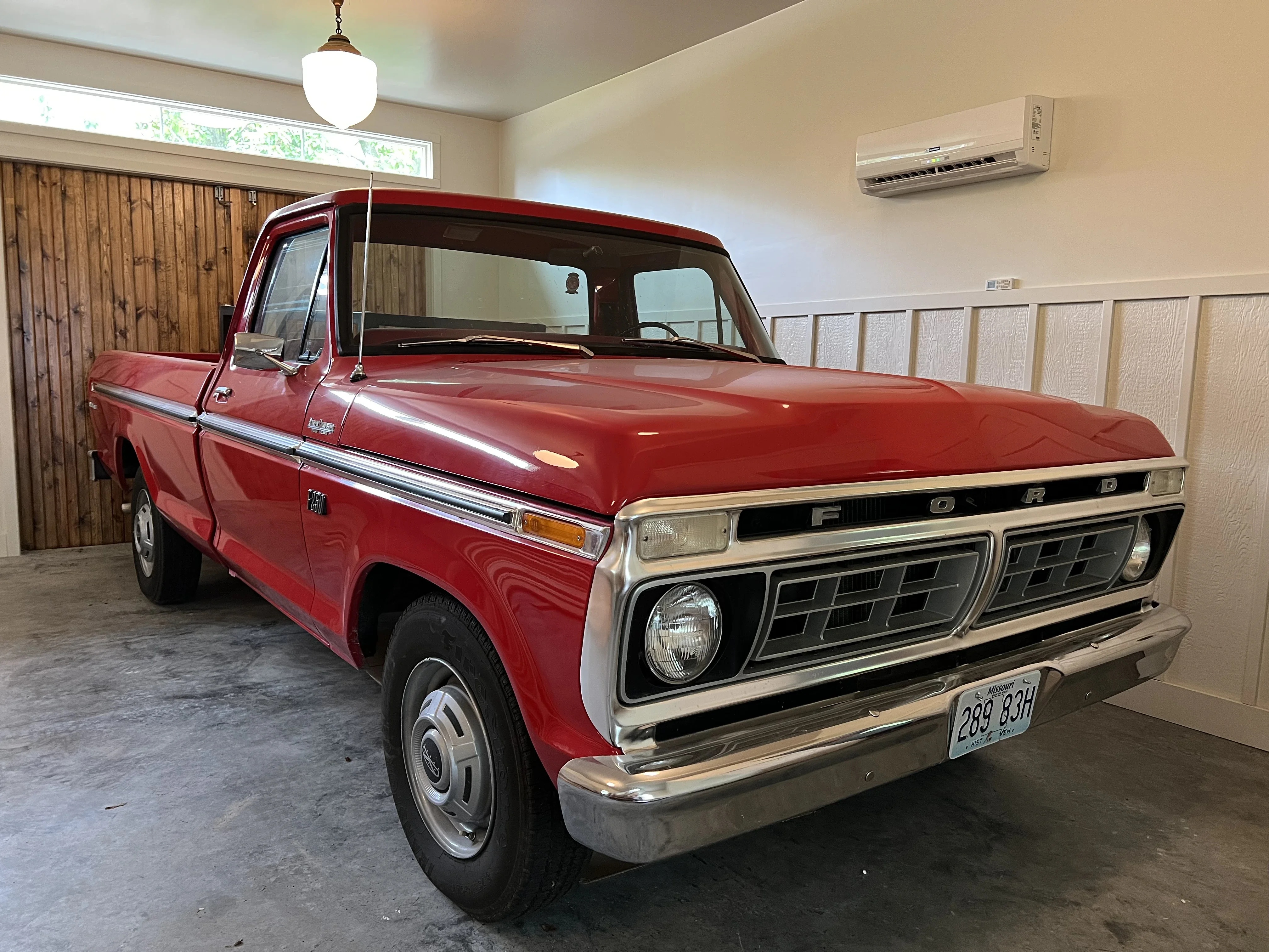Ford-F250-1976-Red-Red