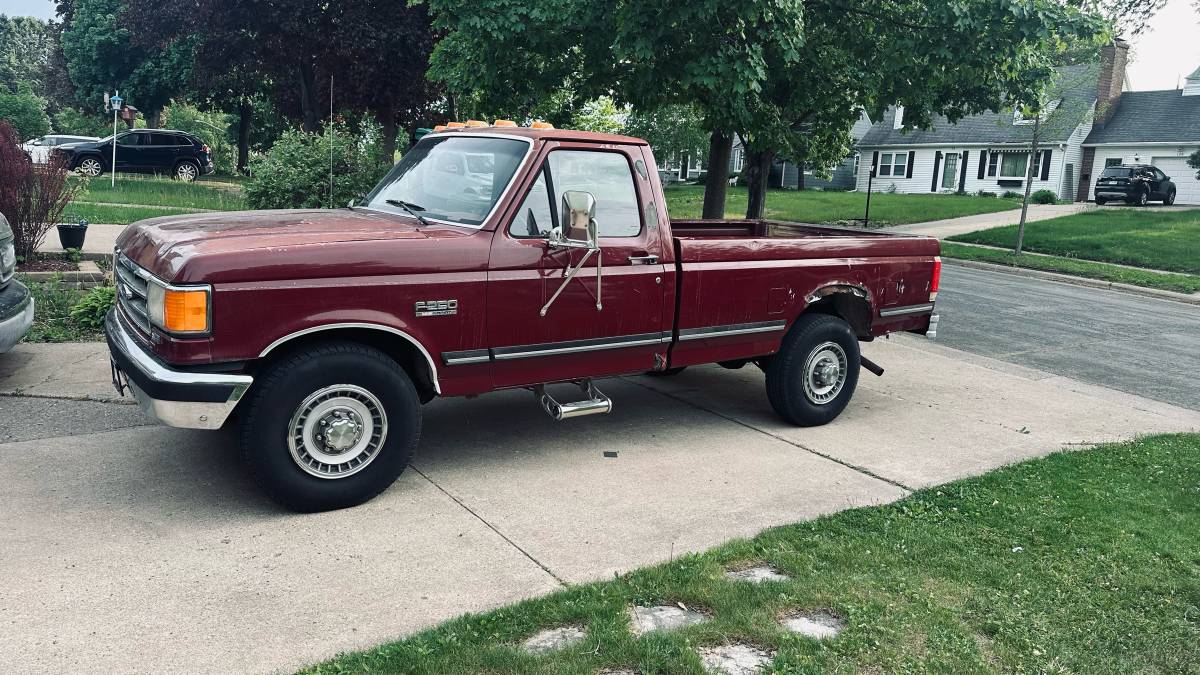 Ford-F250-lariat-clt-1989-red