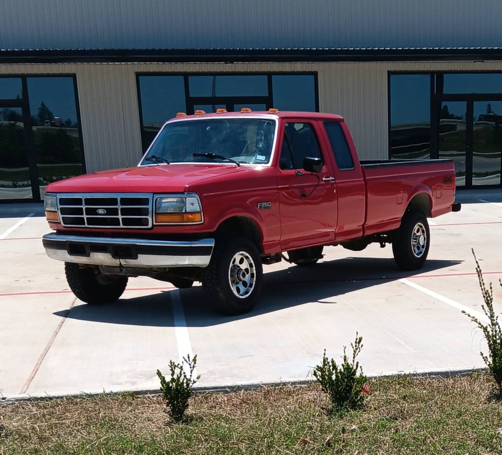 Ford-F250-xlt-lb-7.3l-diesel-4x4-1996-red