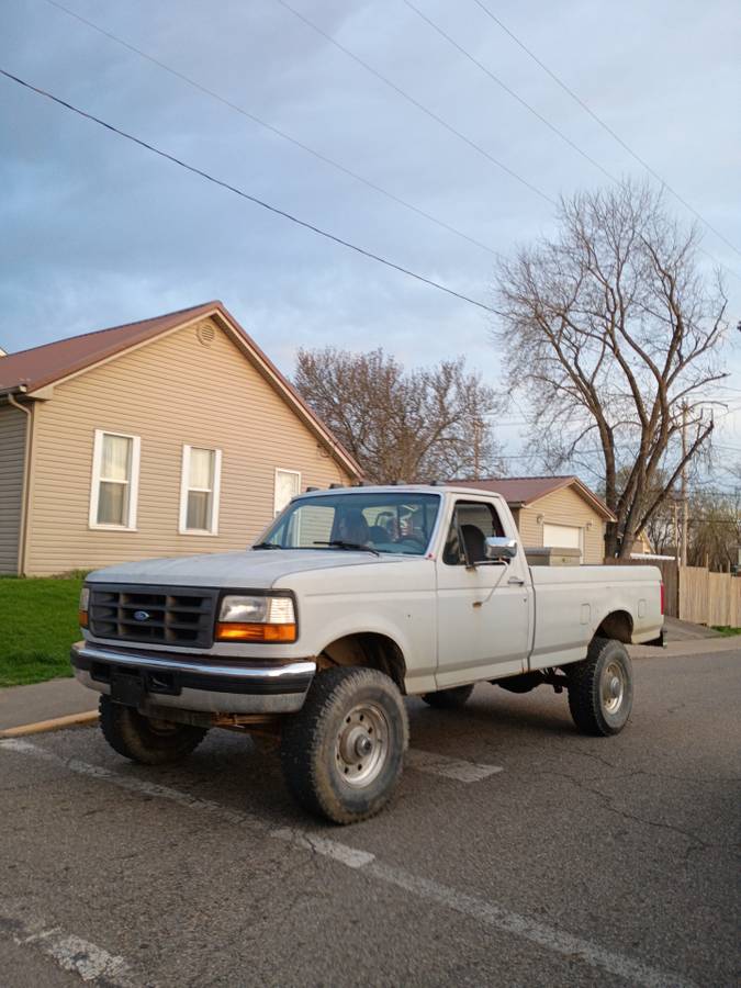 Ford-F350-diesel-1996-grey