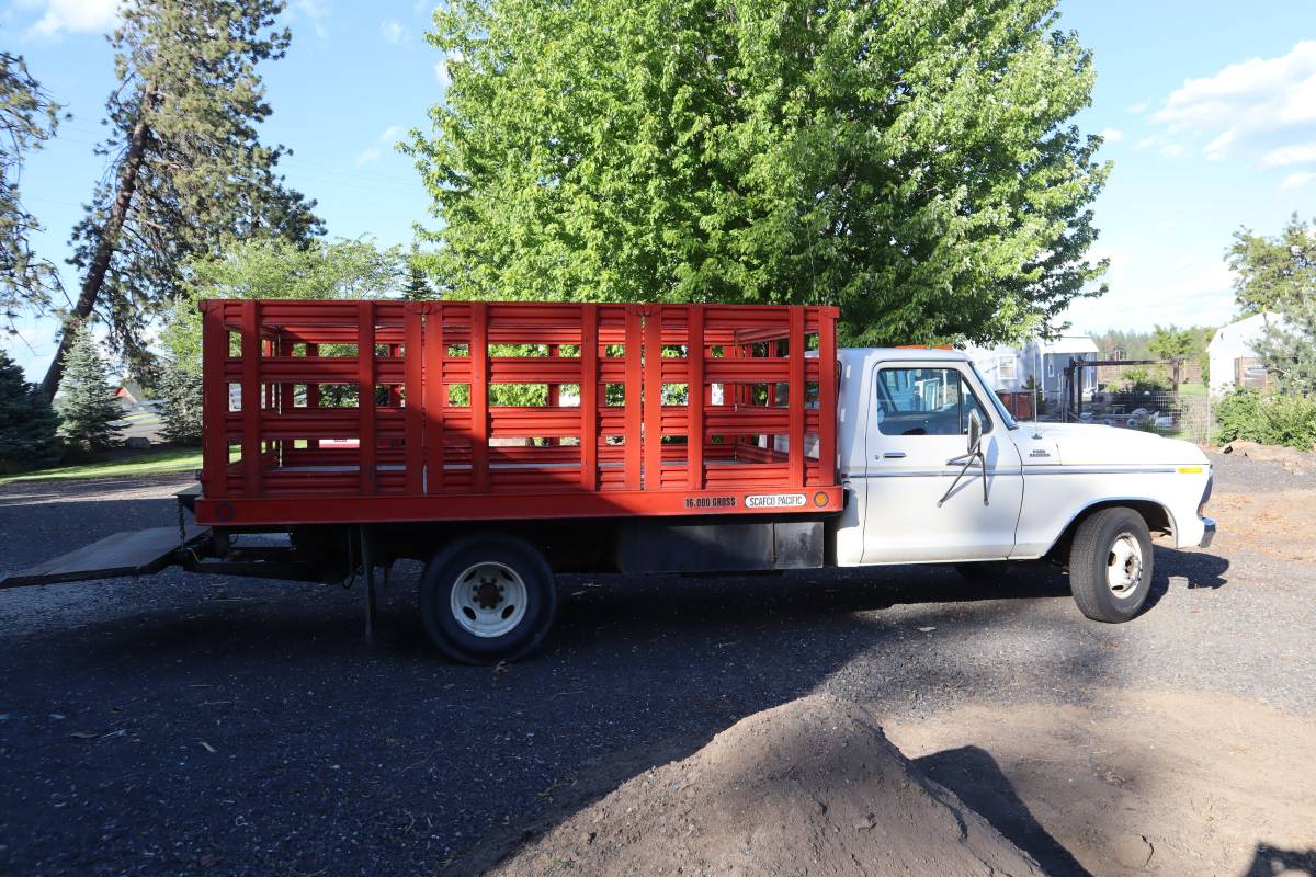 Ford-F350-ranger-1978-brown