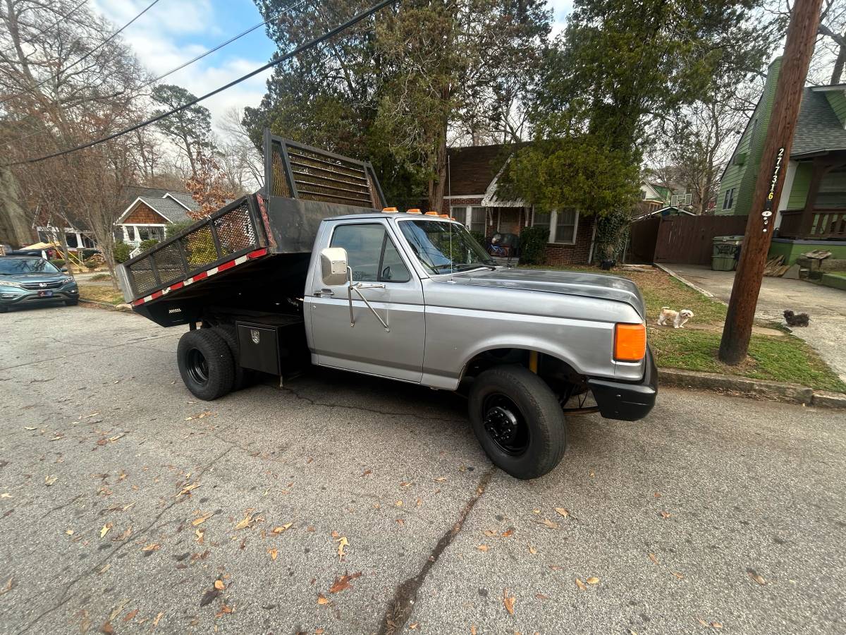 Ford-F450-super-duty-diesel-1988-grey