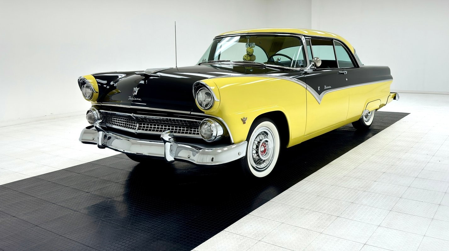 Ford-Fairlane-1955-Hardtop-Black