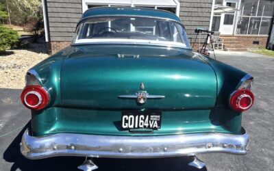 Ford Fairlane 1956