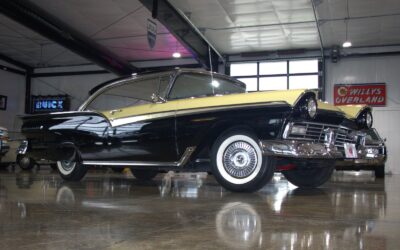 Ford Fairlane 1957