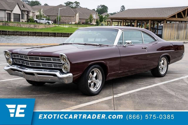 Ford-Galaxie-1966-Burgundy-BurgundyBlack