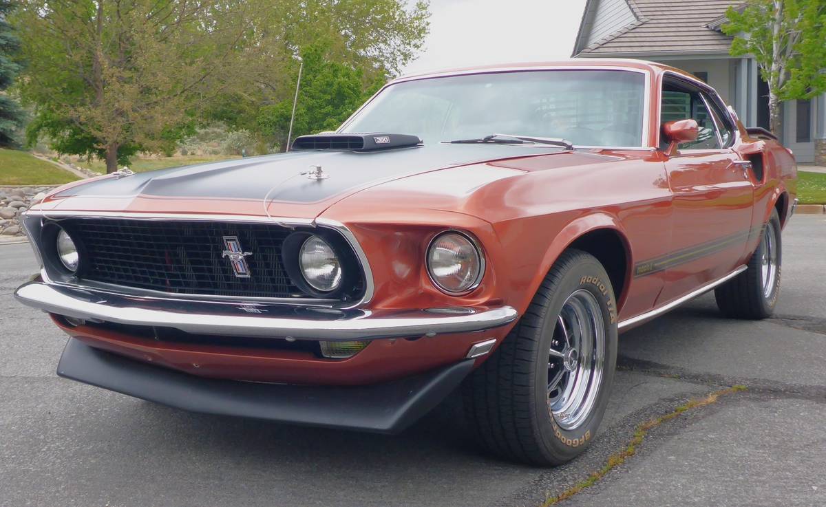 Ford-Mach-1-mustang-1969-red