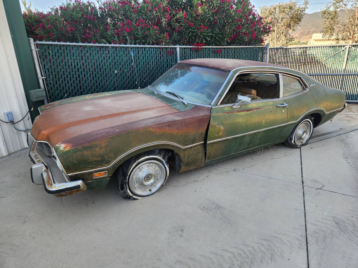 Ford-Maverick-1972