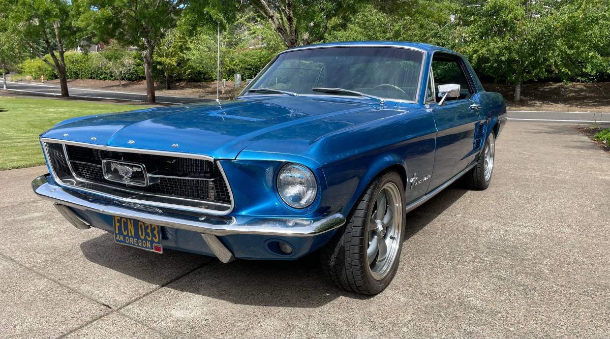 Ford-Mustang-1967