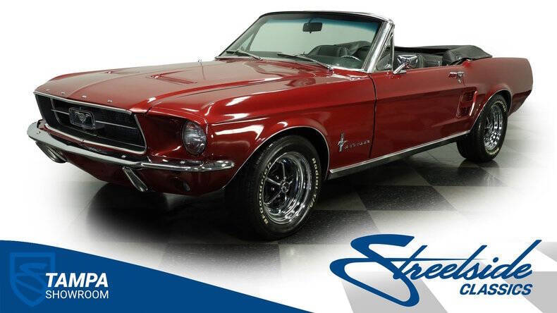 Ford-Mustang-1967-Impulse-Red-Black