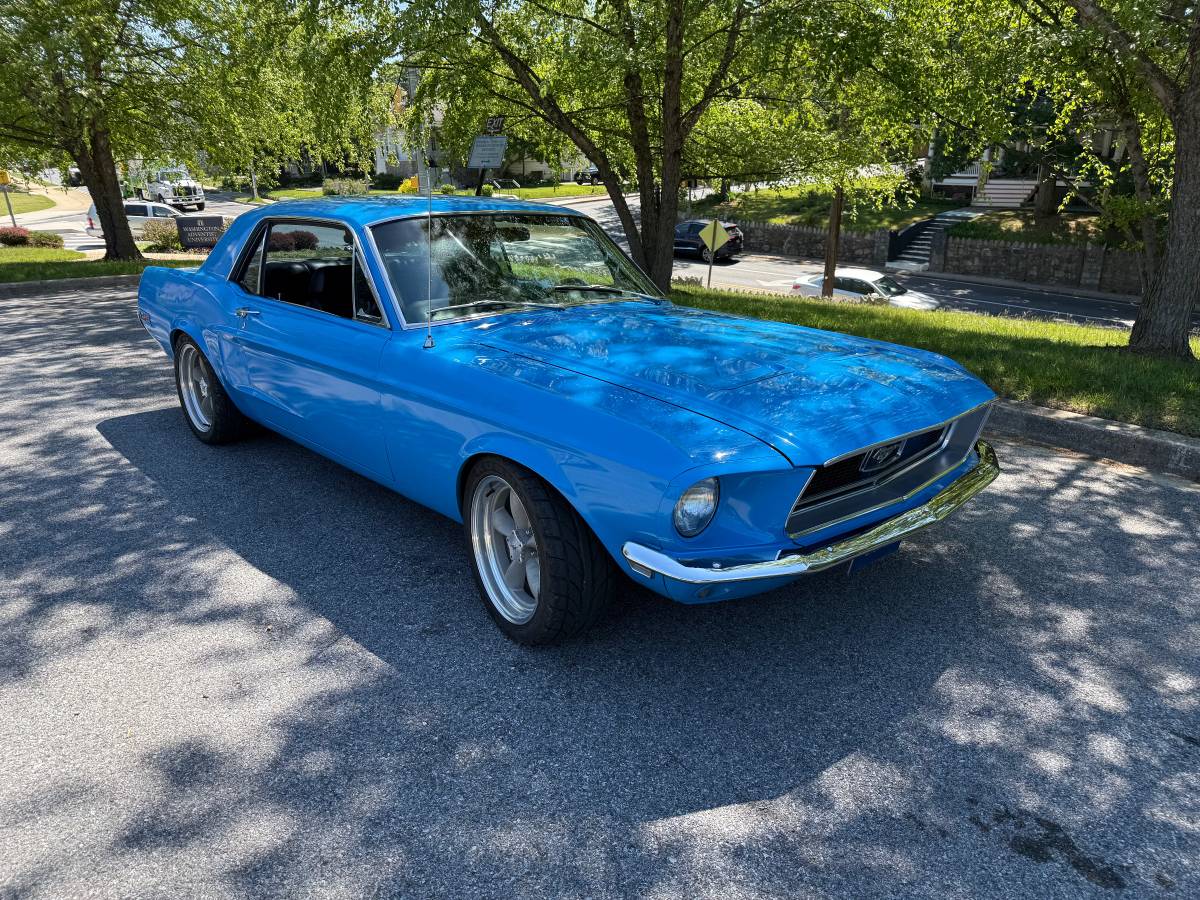 Ford-Mustang-1968-blue