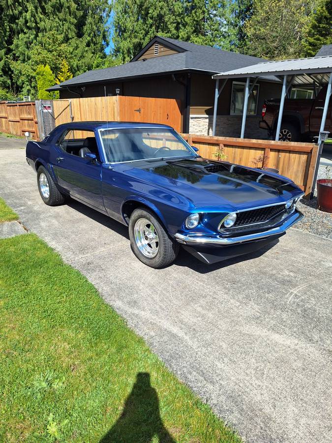 Ford-Mustang-1969-blue
