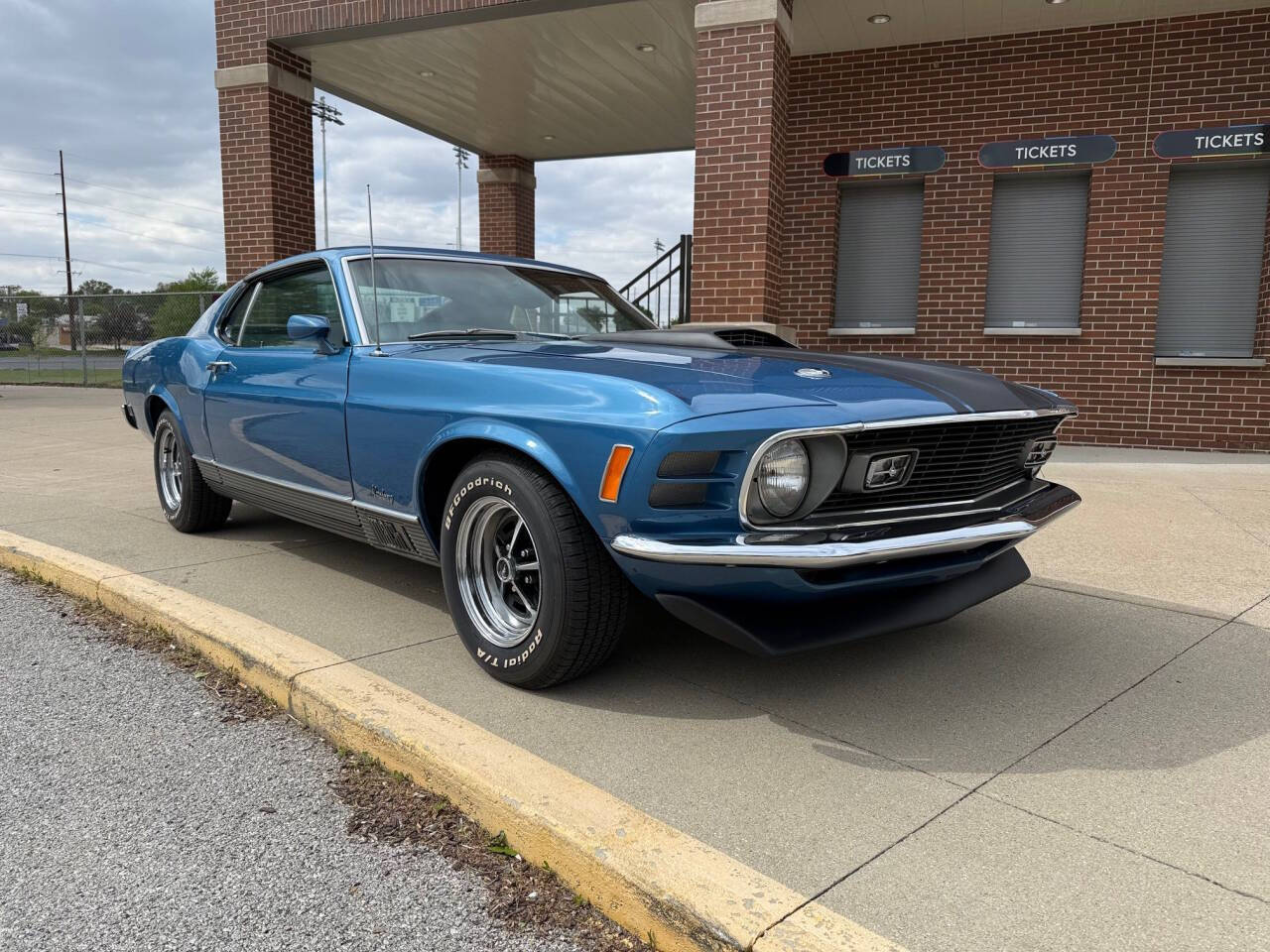 Ford-Mustang-1970-Medium-Blue-Poly-Medium-Blue