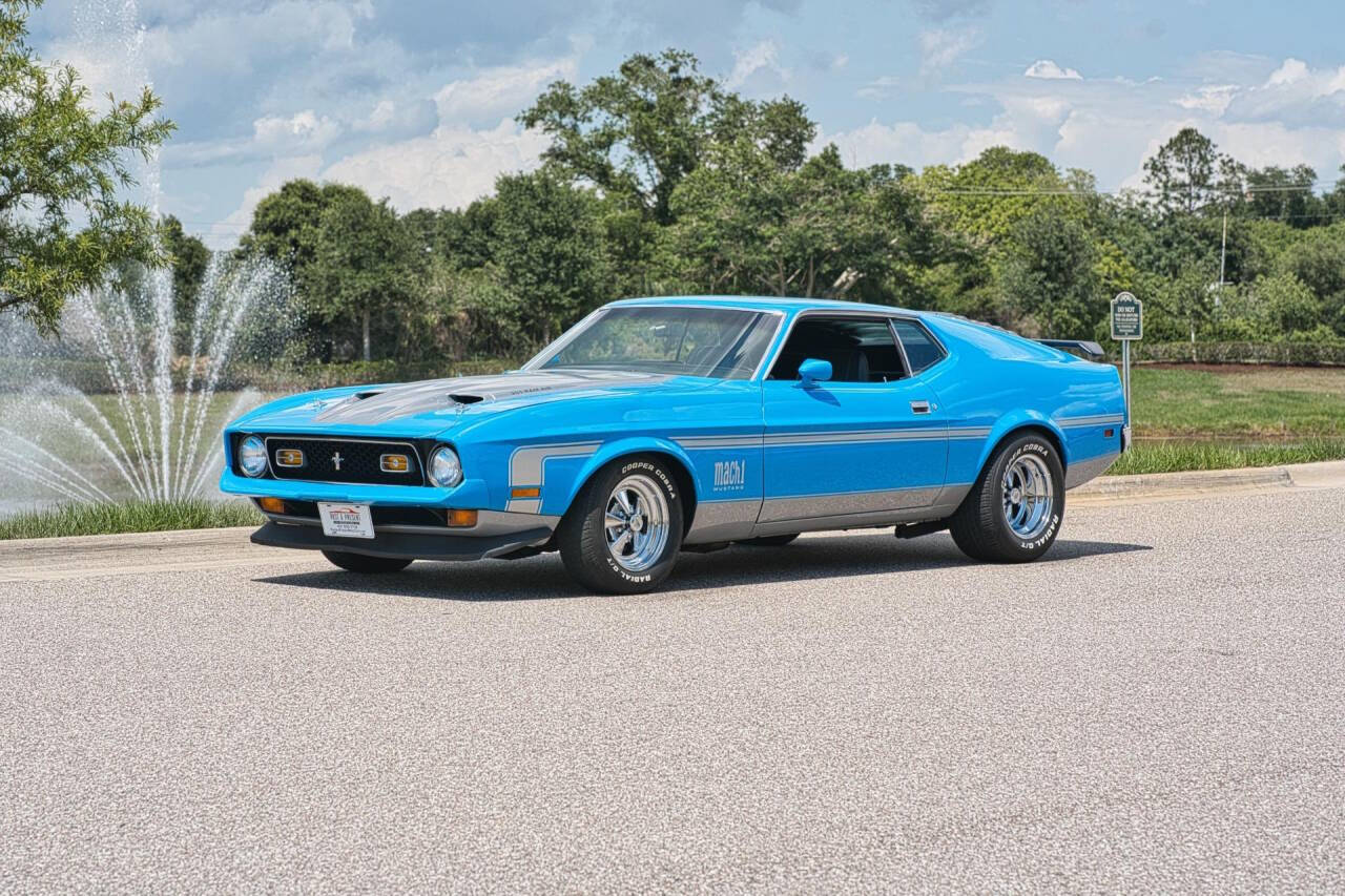 Ford-Mustang-1972-Grabber-Blue-Black