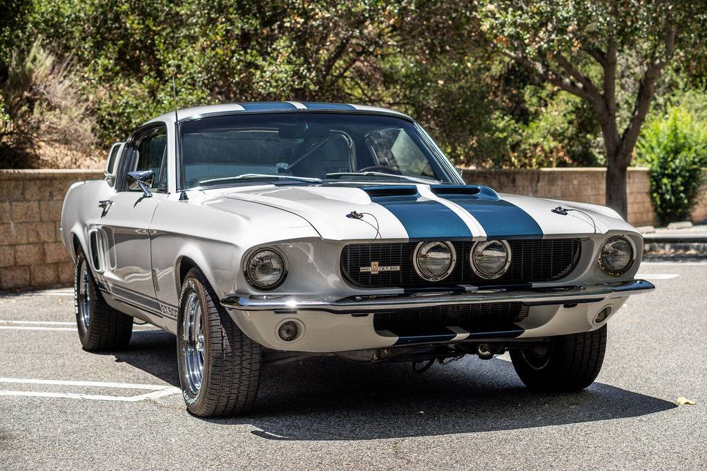 Ford-Mustang-shelby-clone-1967