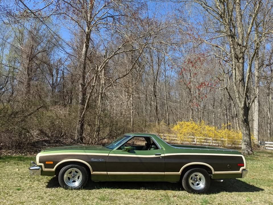 Ford-Ranchero-1973-Utility-Green
