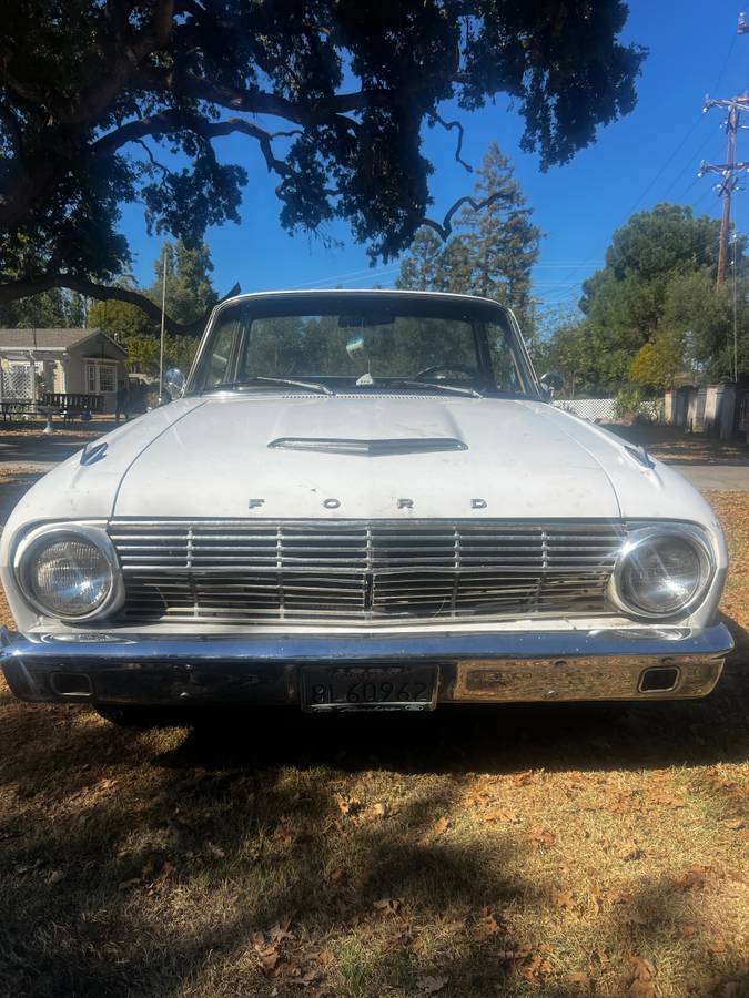 Ford-Ranchero-1993-white