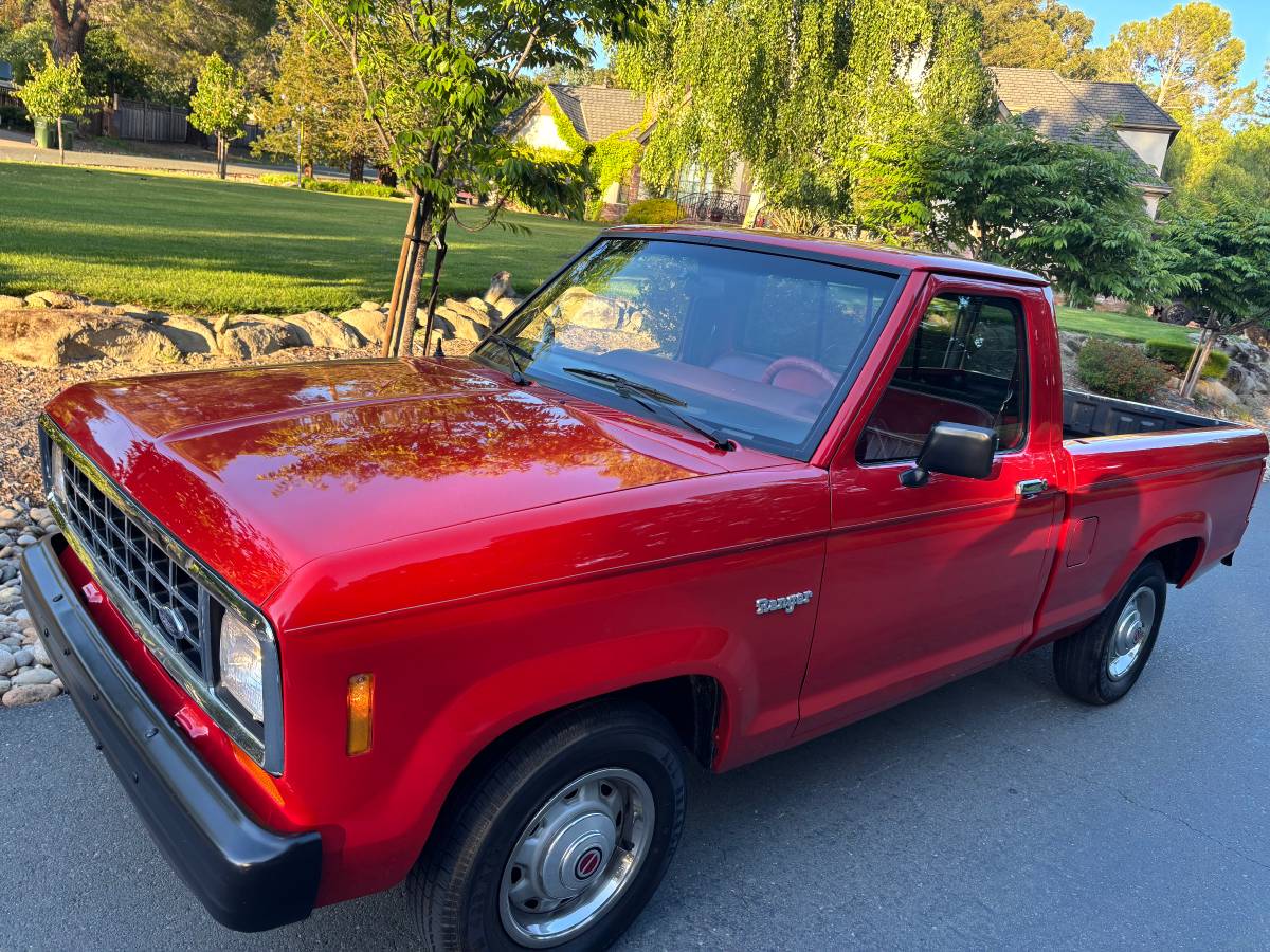 Ford-Ranger-1986