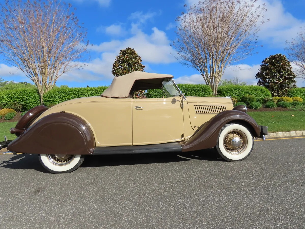 Ford-Roadster-1935-Beige-Brown-Leather