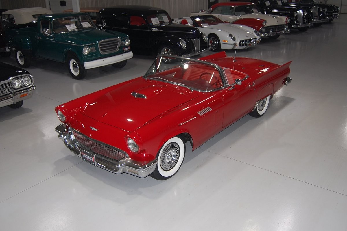 Ford Thunderbird 1957