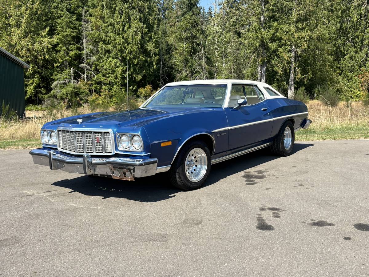 Ford-Torino-gt-1975