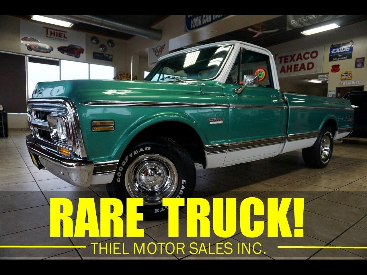 GMC-CK-1500-1970-Classic-Car-Turquoise
