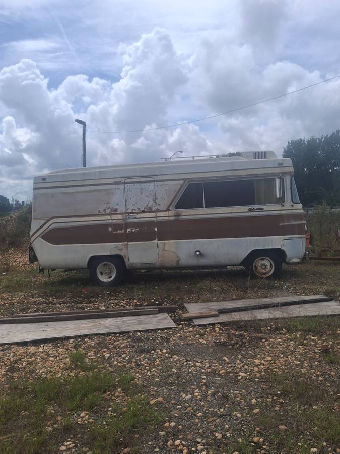 Glastron-dodge-conroy-diesel-1972-white
