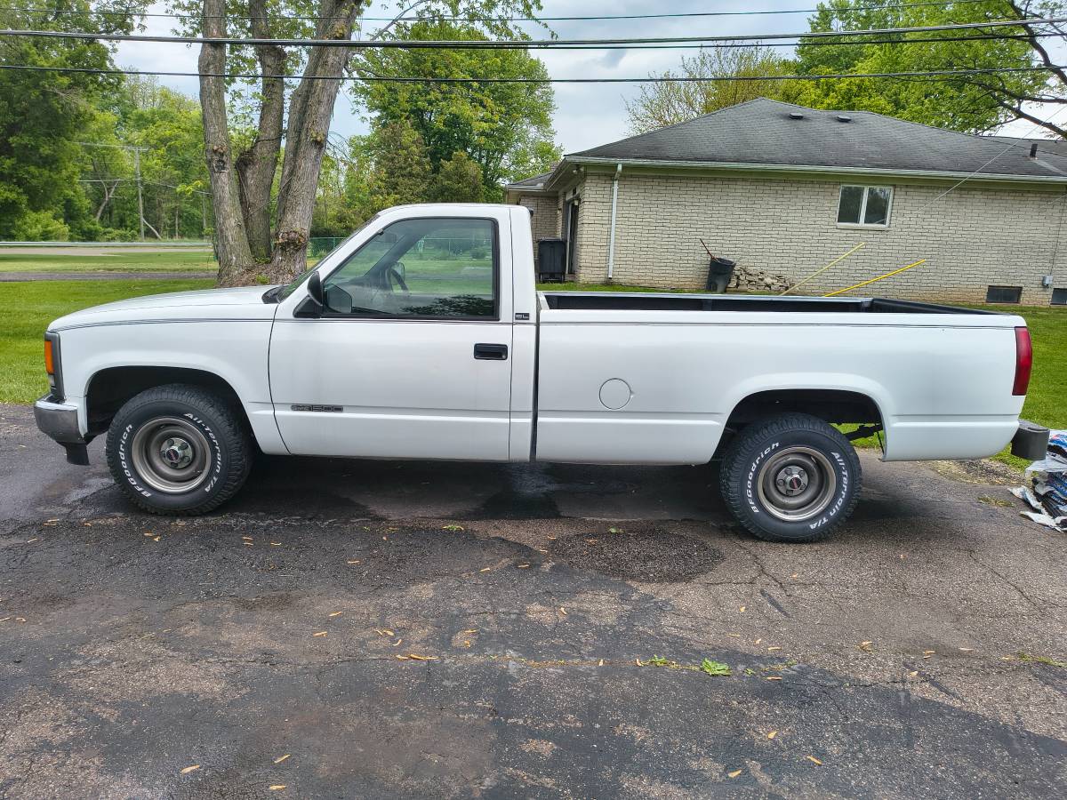 Gmc-1500-1994-white