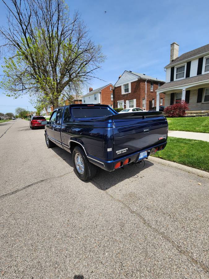 Gmc-Seirra-ext-cab-c1500-1996-blue