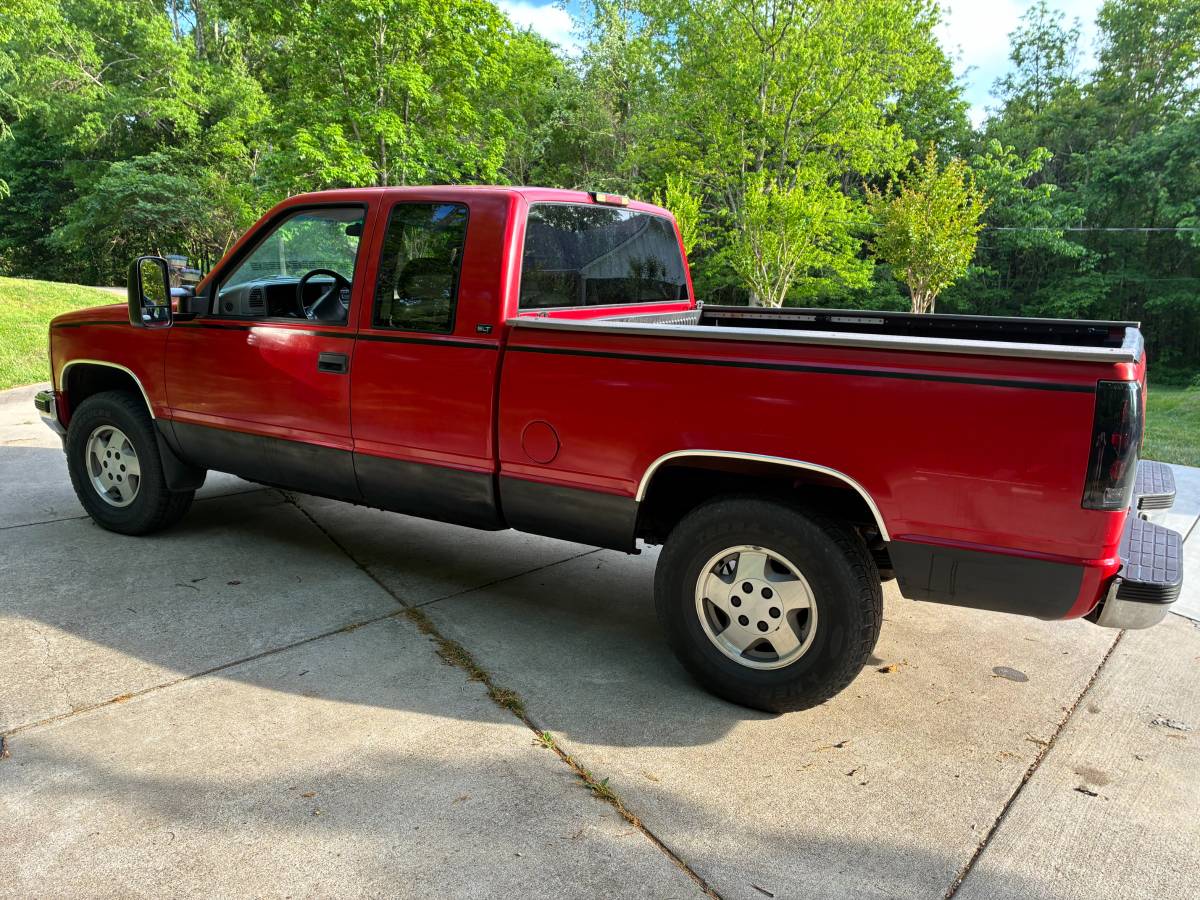 Gmc-Sierra-1500-1995-red