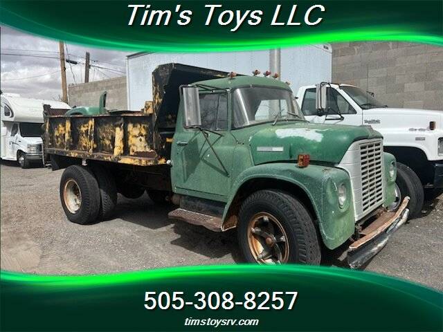 International-ihc-1700-dump-truck-1975-green
