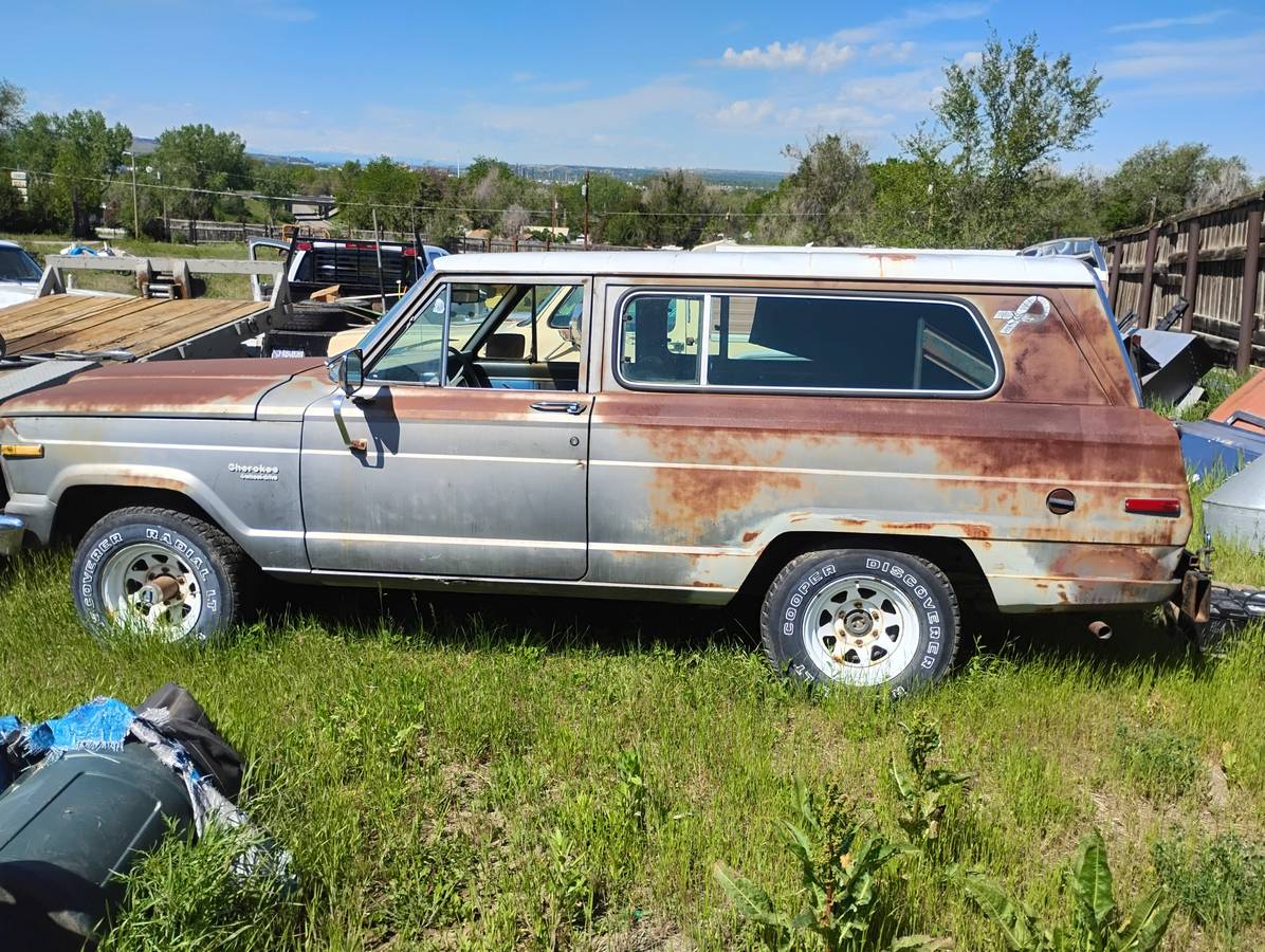 Jeep-Cherokee-1979