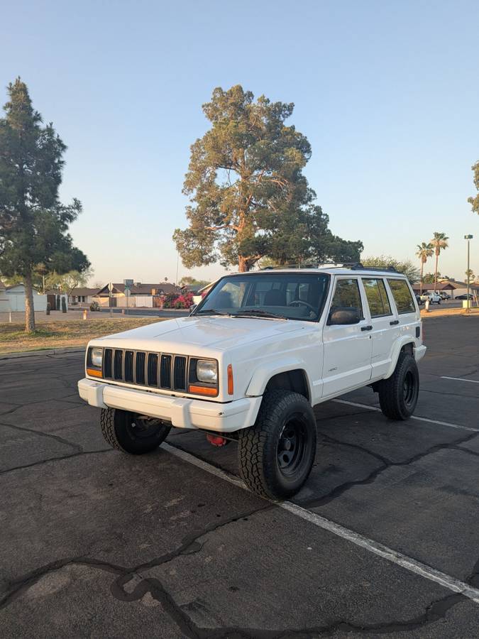 Jeep-Cherokee-1996