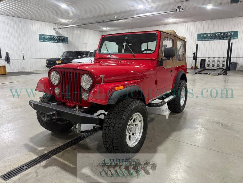 Jeep-Cj-7-1981-Oriental-Red-Tan