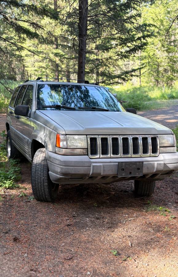 Jeep-Grand-cherokee-1986-brown